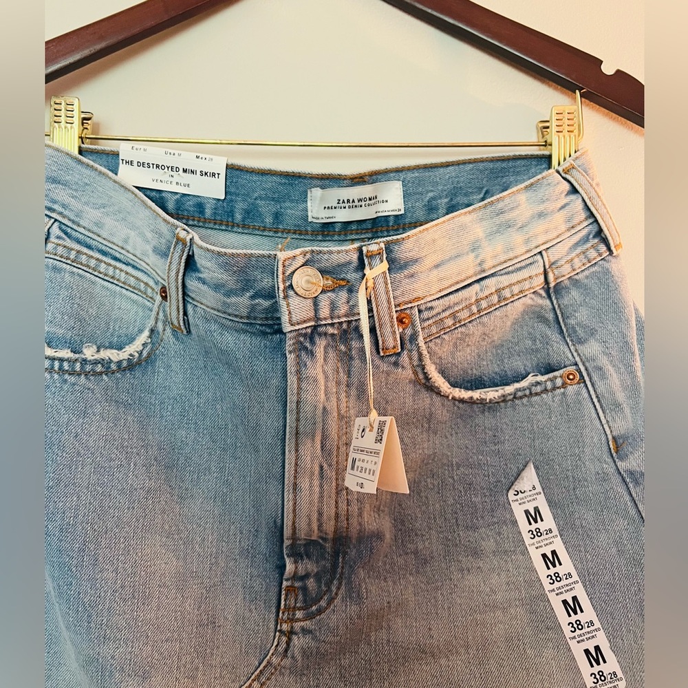 NWT Zara The Destroyed Mini Skirt - Picture 3 of 3
